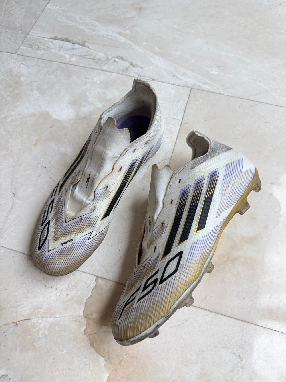 adidas Kids' F50 Elite FG Soccer Cleats Messi Youth size 4